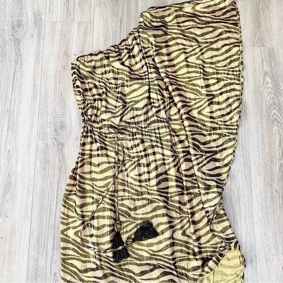 NWOT Figue Maisie Metallic One Shoulder Dress Sz S - Picture 2 of 9